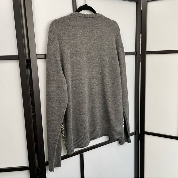 [l] Men’s Wool Blend Grey, Creme’ Red Snowflake Fair Isle Pattern V Neck Sweater - Picture 8 of 14